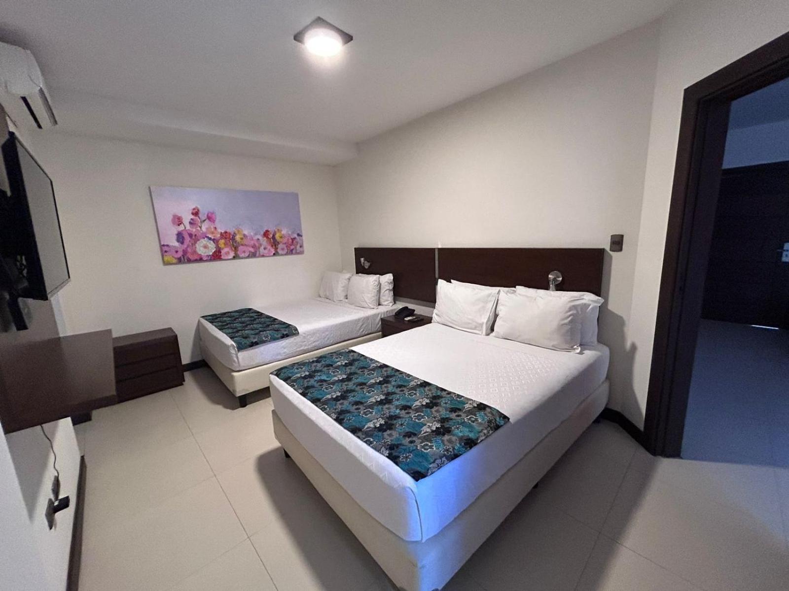 Mai Suites Apart Hotel Santa Cruz de La Sierra Esterno foto
