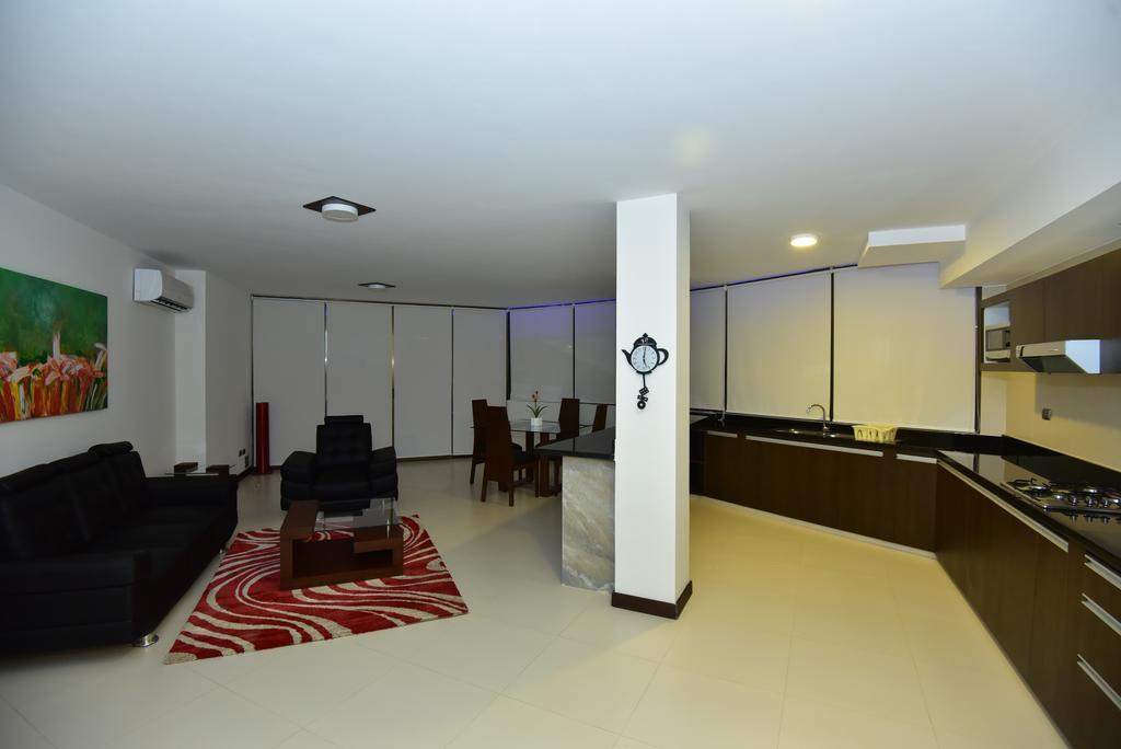 Mai Suites Apart Hotel Santa Cruz de La Sierra Esterno foto